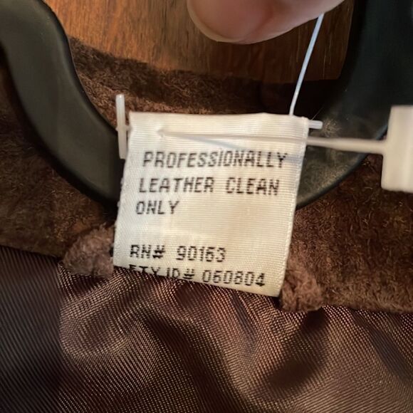 NEW Women's Chocolate Brown Suede Button Front Shirt - XL - Picture 4 of 10